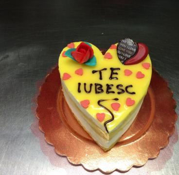 /uploads/prodotti/Torta Rilievo cuore2.JPG-1851449124-small.jpg